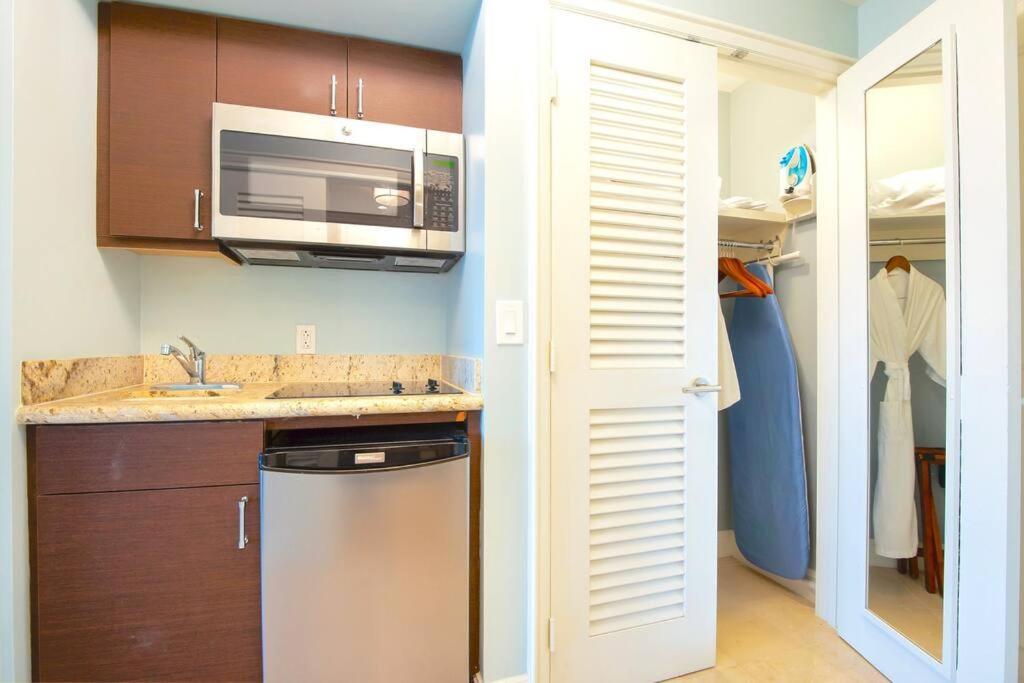 Stunning Studio Apartment Located At The Ritz Carlton-Key Biscayne Miami Esterno foto